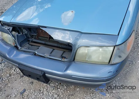 2006 Ford Crown Victoria Police/Police Interceptor z USA, uszkodzony, nr VIN 2FAHP71W86X120090